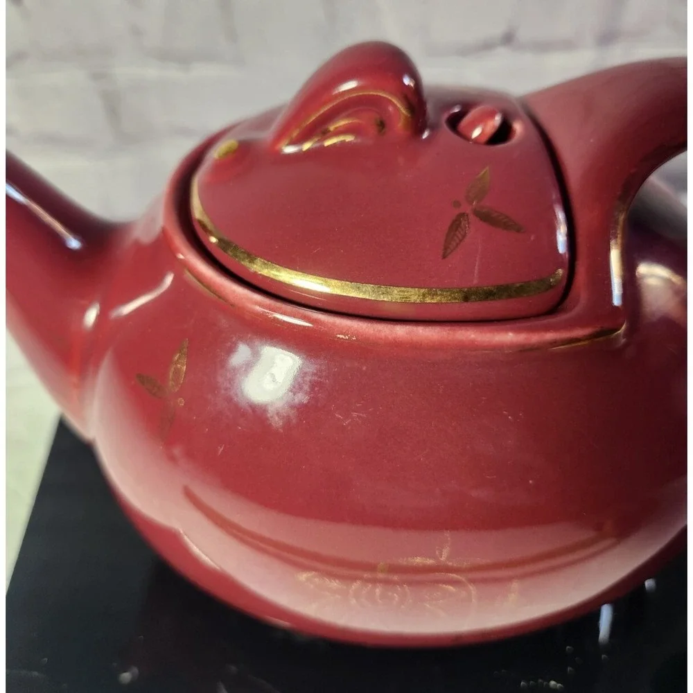 Vintage Hall Gold Leaf Design 6cup Teapot #0753 Maroon Burgundy‎ Rare Hinged Lid